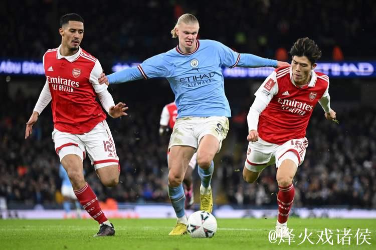 英超综述：曼城击败水晶宫 持续紧追阿森纳